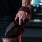 FIGURE 8 LIFTING STRAPS